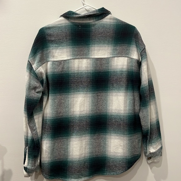 hollister flannel - Picture 3 of 4